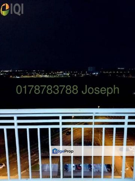 Seri Austin Luxury Apartment, , 