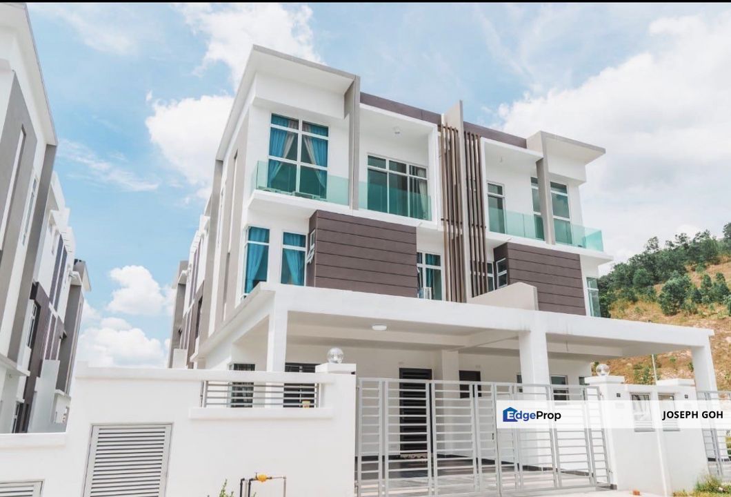 Nusa sentral, 3 Storey Semi-Detached, Freehold and Gated & Guarded, Johor, 