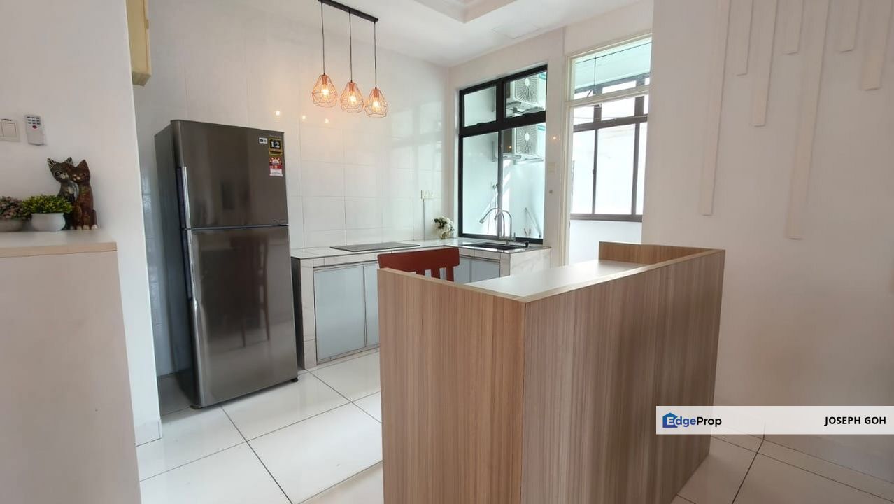 The Platino Serviced Apartment, Tower A, 3 rooms with fully furnished , Johor, Johor Bahru