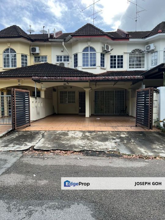 Bandar Putra Jalan Nuri, Kulai, Double Storey House , Partially Furnished , Johor, Kulai