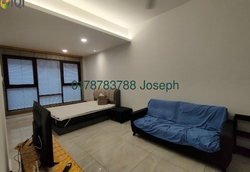 The WaterEdge Apartments