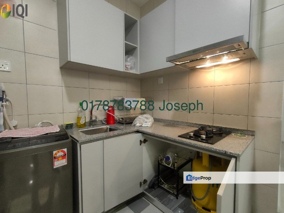 The Water Edge Apartments, , 