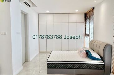 The WaterEdge Apartments