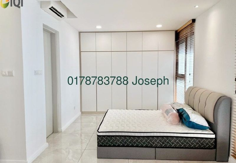 The WaterEdge Apartments