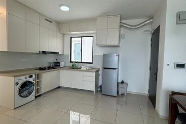 The M @ Medini Macrolink