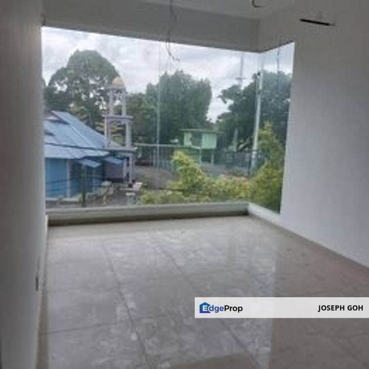 Taman Rekamas Simpang Renggam Bungalow house for sale, Johor, Simpang Renggam