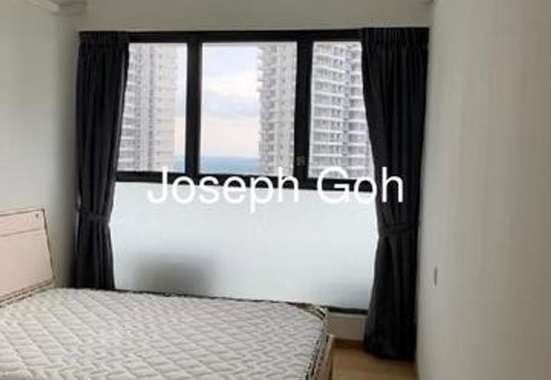 Baypoint @ Country Garden Danga Bay