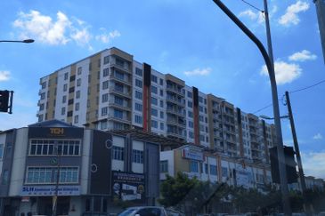 Pangsapuri Mesra Jaya, 3 car park for sale