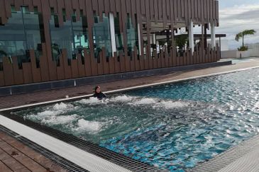 Meritus Residence Perai Dual Key limited