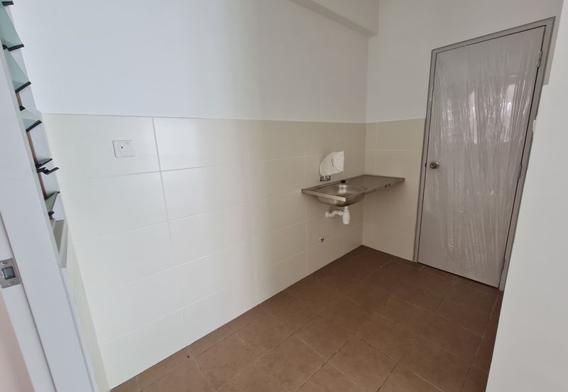 Emerald Park Apartment