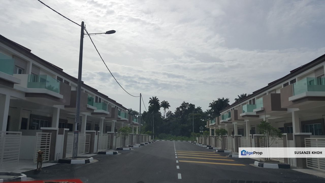 Renovated landed 2 Storey Terrace for sale @Taman Pasir Indah, Penang, Permatang Pauh