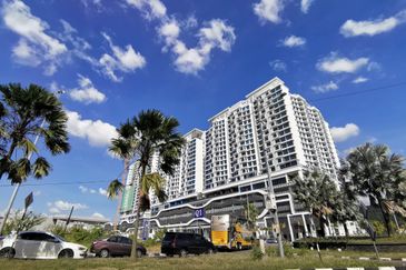 Queens Residences @ Queens Waterfront