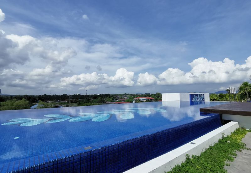 The Retreat Condominiums