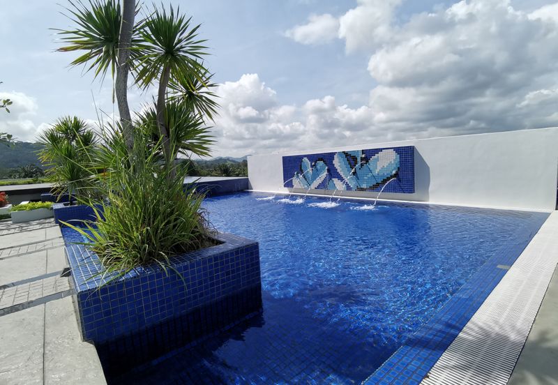 The Retreat Condominiums