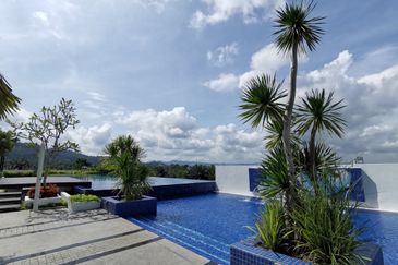 The Retreat Condominiums