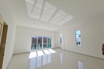 Taman Lembah Permai Bungalow 