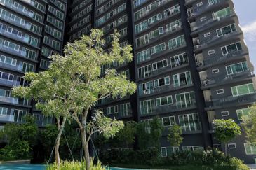QuayWest Residence