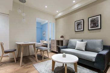 Queens Residences @ Queens Waterfront