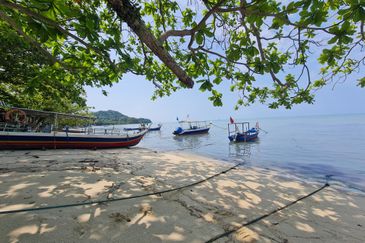 Laguna Bay Residences