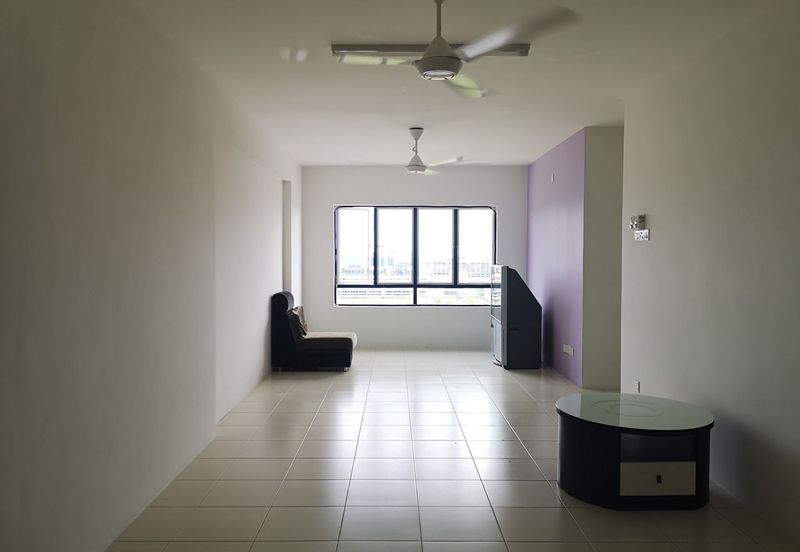 Affordable & good condition apartment. Suria