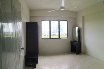 Affordable & good condition apartment. Suria