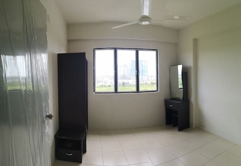 Affordable & good condition apartment. Suria