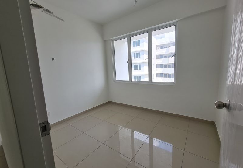 Emerald Residence Bayan Lepas , Free All Stamping And Legal Fee