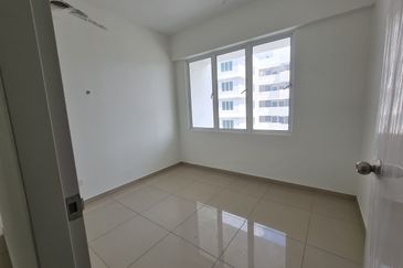 Emerald Residence Bayan Lepas , Free All Stamping And Legal Fee