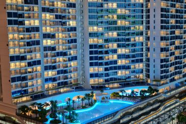 Queens Residences @ Queens Waterfront