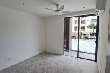 Hinai Heights Luxury Duplex Villas Tanjong Bungah Freehold