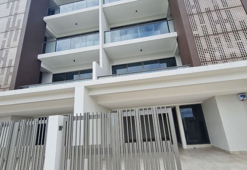 Hinai Heights Luxury Duplex Villas Tanjong Bungah Freehold