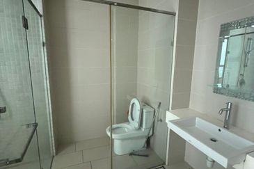 The Treez Jalil Residence