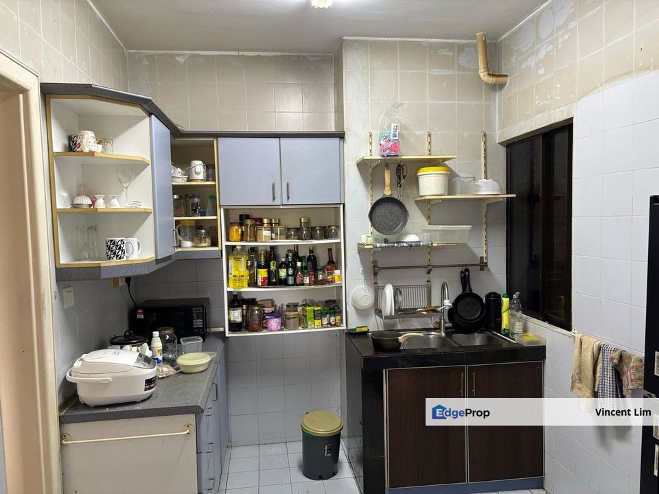 Ehsan Ria Petaling Jaya Near Universiti Malaya Taman Jaya SS 2, Selangor, Petaling Jaya