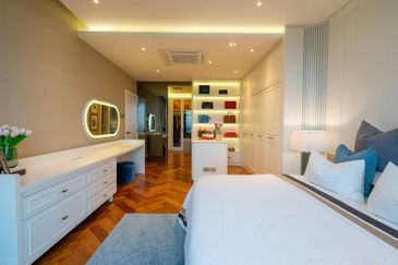 New Big Condo 70% Furnishing Full Loan Near Sunway Velocity KLCC KL