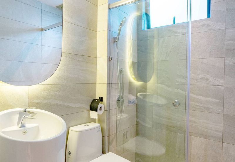 New Big Condo 70% Furnishing Full Loan Near Sunway Velocity KLCC KL