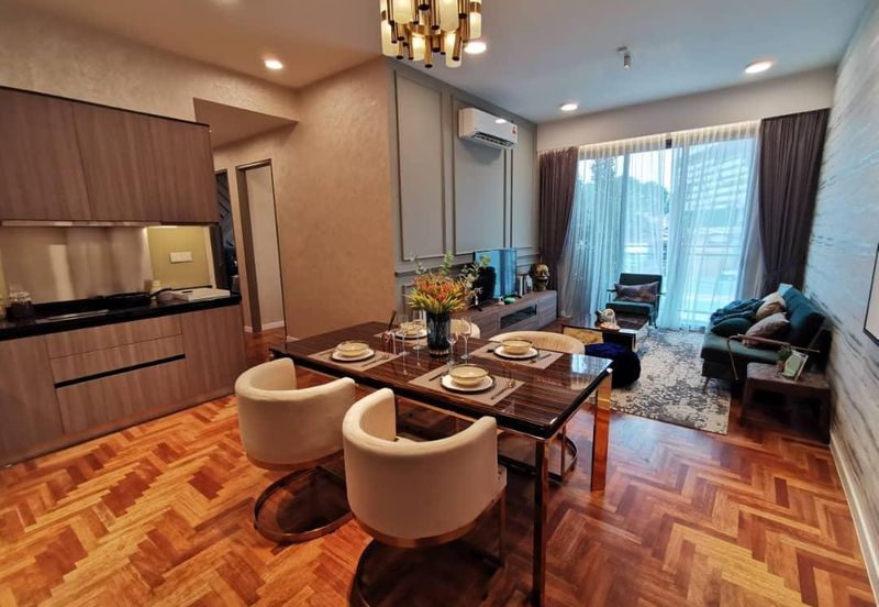 Bloomsvale (Menara Vista)