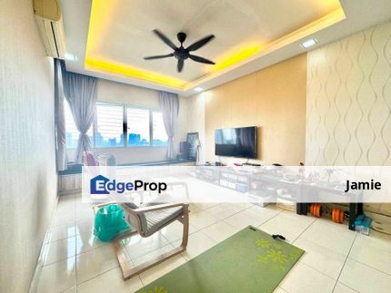 Koi Kinrara Condominium Puchong Near IOI Mall Sunway Taylor University, Selangor, Puchong