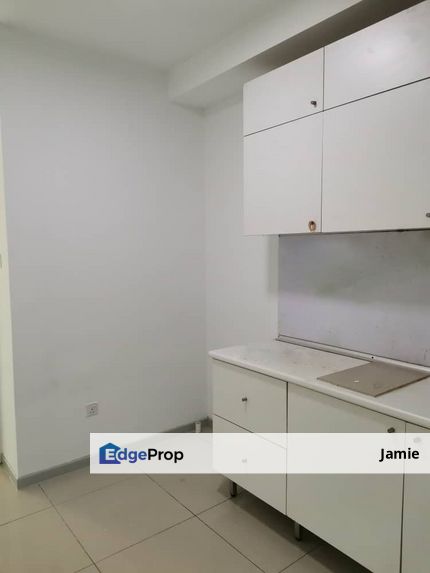 Centrestage Suite Studio Condominium PJ Near LRT Brickfields Asia College City University, Selangor, Petaling Jaya