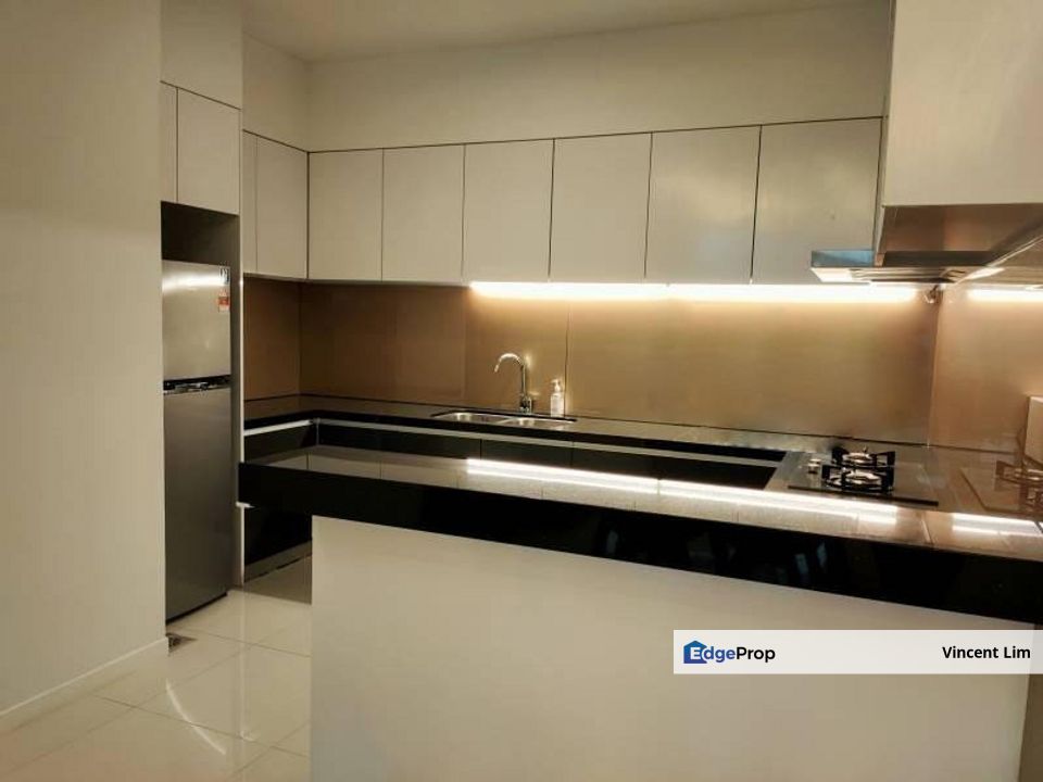 The Azure Residences Condominium Kelana Jaya Next to Paradigm Mall Near Paradigm Taman Mayang Megah SS 2, Selangor, Kelana Jaya