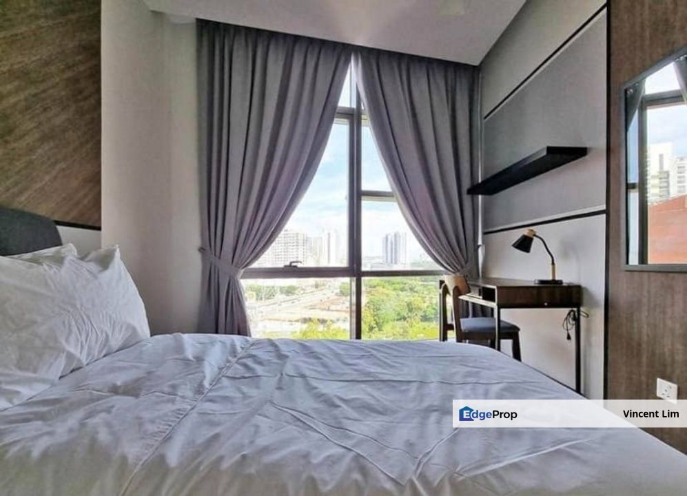 The Azure Residences Condominium Kelana Jaya Next to Paradigm Mall Near Paradigm Taman Mayang Megah SS 2, Selangor, Kelana Jaya