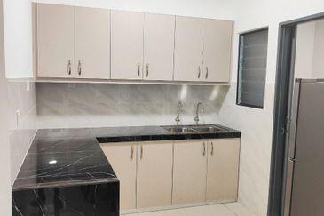 The Hipster @ Taman Desa