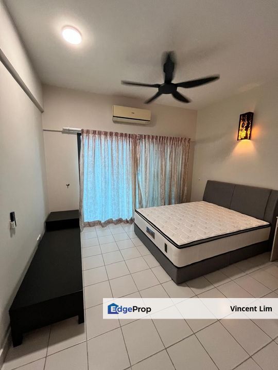 Setiawalk Condominium Puchong Near LRT Bandar Puteri PFCC IOI Mall Boulevard, Selangor, Puchong