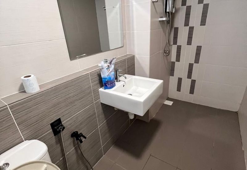 SetiaWalk R3 Solace Service Apartment