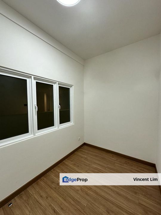 Plaza Kelana Jaya Condominium Partially Furnished Near Glenmarie LRT Paradigm Taman Mayang, Selangor, Kelana Jaya