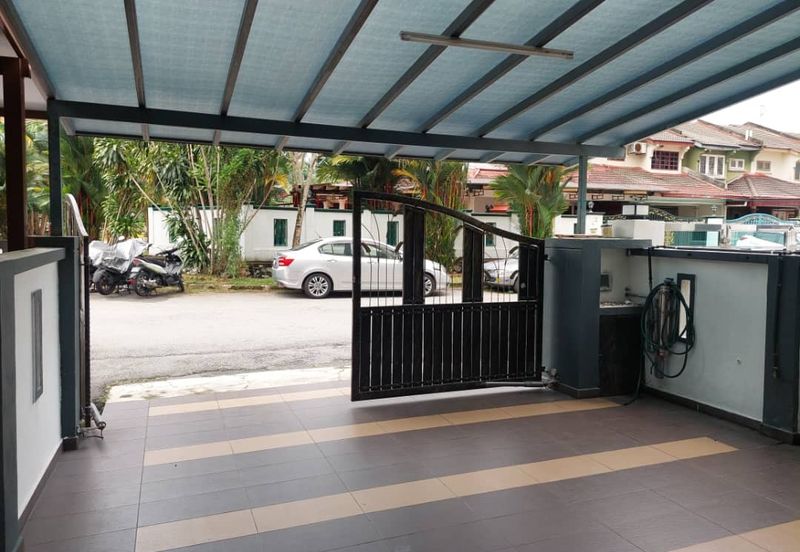 Taman Wawasan, Pusat Bandar Puchong