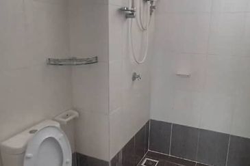 Riverdale @ USJ One Park