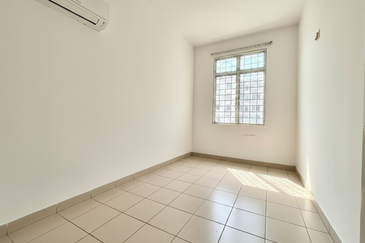 Subang Perdana Goodyear Court 8