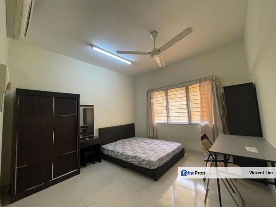 Suriamas Condominium Bandar Sunway Near Monash Taylors University, Selangor, Bandar Sunway