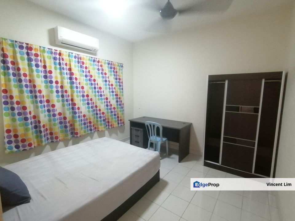 Suriamas Condominium Bandar Sunway Near Monash Taylors University, Selangor, Bandar Sunway