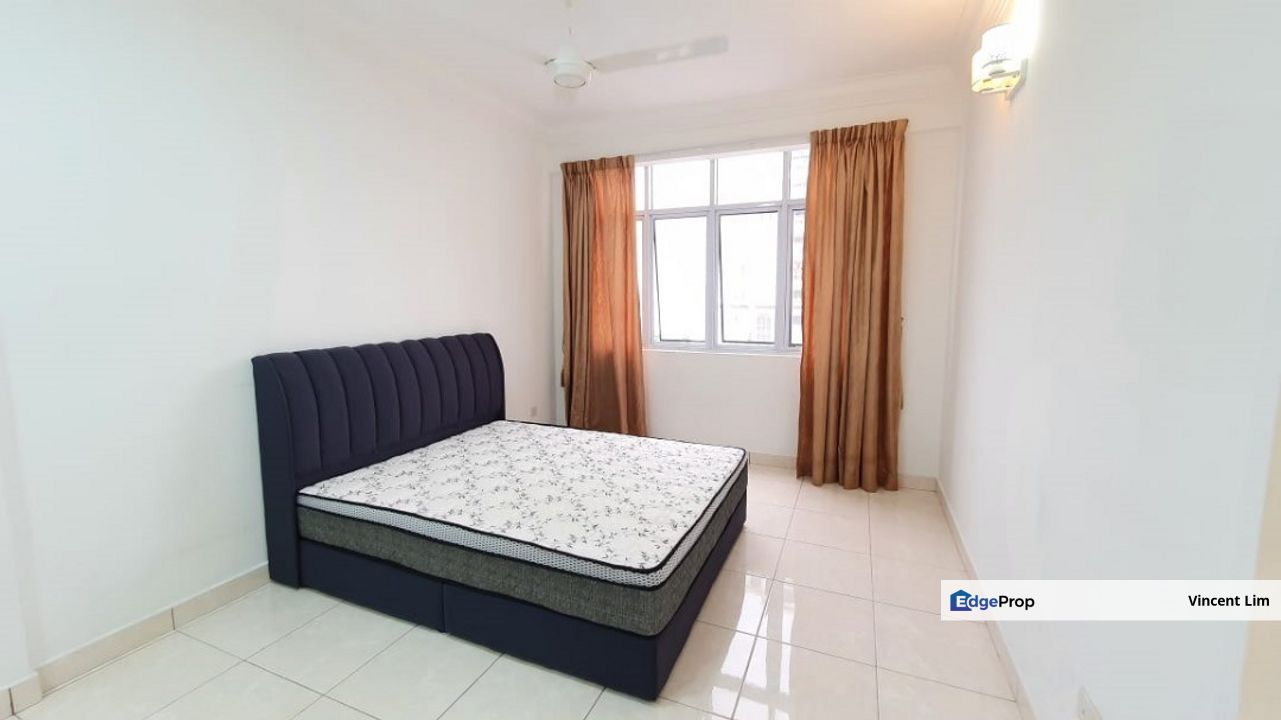 Aseana Puteri Condominium Bandar Puteri Puchong Near IOI Mall Boulevard, Selangor, Bandar Puteri Puchong